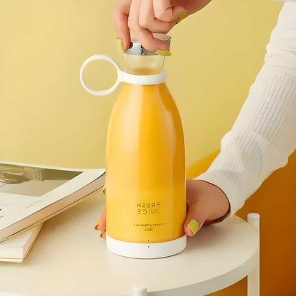 PORTABLE MINI JUICER BLENDER